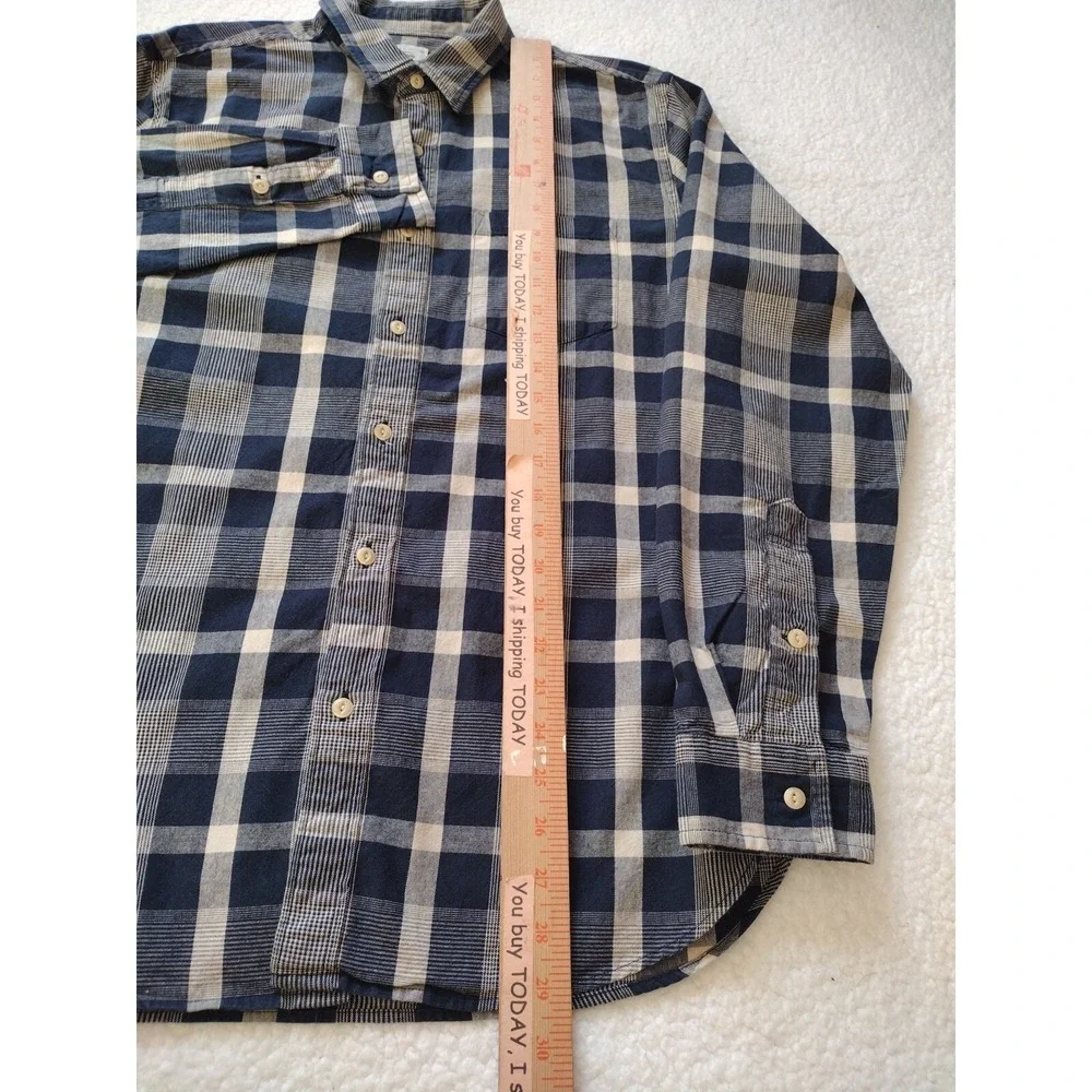 J Crew Size Medium Button Shirt Blue Plaid‎ Long Sleeve Tailored Fit Casual